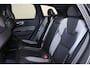 Volvo XC60 T8 Recharge AWD Ultra Black Edition - Luchtvering - Panorama/schuifdak - IntelliSafe Assist & Surround - 360º Camera - Bowers & Wilkins audio - Adaptieve LED koplampen - Verwarmde voorstoelen, stuur & achterbank - Parkeersensoren voor & achter - Elektr. bedienb. voorstoelen met geheugen - Head up display - Draadloze tel. lader - Extra getint glas - 21' LMV