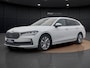 Skoda Superb Combi 1.5 TSI First Edition | Pano dak | Trekhaak | ACC | Elek Achterklep | Camera | Stoelverwarming |