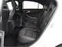 Mercedes-Benz A-klasse 180 Urban Night | Panoramadak | Stoelverwarming | Camera | Bi-Xenon | Sportstoelen | Half leder | Navigatie | Bluetooth | Dodehoek detectie | Half leder | Cruise control | Airco