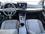 Volkswagen Golf 1.5 eHybrid 204PK Life Edition / Achteruitrijcamera / LED / Stuur + Stoelverwarming / Keyless / Digitale Cockpit **