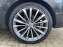 Skoda Superb Combi 1.4 TSI Plug-in Hybrid 217pk Automaat Laurin & Klement | Elekt Panoramisch schuif/kanteldak | Dealeronderhouden | Leer | Massage | Trekhaak 1600 kg |