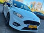 Ford Fiesta 1.0 EcoBoost 101pk ST-Line 5-Deurs | Origineel NL | Navi | Apple Carplay+Android Auto | Airco | Elek.Ramen+Spiegels | Stuurbekrachtiging | Mistlampen | 17''lm