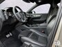 Volvo XC40 1.5 T4 Recharge R-Design | Trekhaak | 360º Camera | Adaptieve cruise | Stoel/stuurverwarming | Parkeersensoren V+A | Volvo on Call | Standkachel | Keyless entry/start | Apple carplay/android auto |
