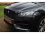 Jaguar F-Pace 2.0 Portfolio AWD 30t Aut. | R-sport | Panorama | Virtual Dashboard | Stuurverwarmd | Meridian | Trekhaak | Camera |