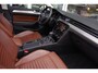 Volkswagen Passat Variant 1.5 TSI Highline DSG Carplay Trekhaak Panoramadak