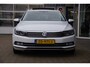 Volkswagen Passat Variant 1.5 TSI Highline DSG Carplay Trekhaak Panoramadak