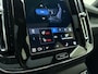 Volvo EX40 Extended Range Ultra / Panoramadak / Harman&Kardon Audio / Elektr. Stoelen / 360 Camera / 19'' / ACC / BLIS / Keyless / Stoel + Stuurw. Verwarming /