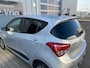 Hyundai i10 1.2i 87PK Passion 5 Pers. / Airco / Cruise / Stuur en stoelverw. / Privacyglas / LMV