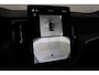 Volvo XC60 T6 Plug-in hybrid Ultra Black Edition | Trekhaak | Panoramadak | Head-Up | 360 Camera | Stoel+Stuurverwarming | 21 Inch