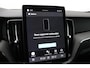 Volvo XC60 T6 Plug-in hybrid Ultra Black Edition | Trekhaak | Panoramadak | Head-Up | 360 Camera | Stoel+Stuurverwarming | 21 Inch