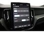 Volvo XC60 T6 Plug-in hybrid Ultra Black Edition | Trekhaak | Panoramadak | Head-Up | 360 Camera | Stoel+Stuurverwarming | 21 Inch