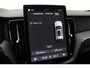 Volvo XC60 T6 Plug-in hybrid Ultra Black Edition | Trekhaak | Panoramadak | Head-Up | 360 Camera | Stoel+Stuurverwarming | 21 Inch