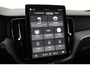 Volvo XC60 T6 Plug-in hybrid Ultra Black Edition | Trekhaak | Panoramadak | Head-Up | 360 Camera | Stoel+Stuurverwarming | 21 Inch
