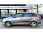 Skoda Fabia Combi 1.2 TSI Benzine Ambition 86 Pk 4 Cilinder. * Airco * Trekhaak * Cruise Control * Vingerhoets; Vierde Generatie Eersteklas Service. Al meer dan 100 jaar een begrip in de Brabantse Kempen,