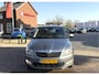 Skoda Fabia Combi 1.2 TSI Benzine Ambition 86 Pk 4 Cilinder. * Airco * Trekhaak * Cruise Control * Vingerhoets; Vierde Generatie Eersteklas Service. Al meer dan 100 jaar een begrip in de Brabantse Kempen,
