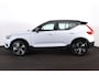 Volvo XC40 Recharge Pro - Panorama/schuifdak - IntelliSafe Assist & Surround - 360º Camera - Harman/Kardon audio - Adaptieve LED koplampen - Verwarmde voorstoelen & stuur - Parkeersensoren voor & achter - Elektr. bedienb. voorstoelen met geheugen links - Draadloze tel. lader - 19' LMV