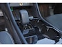 Volvo XC40 Recharge Pro - Panorama/schuifdak - IntelliSafe Assist & Surround - 360º Camera - Harman/Kardon audio - Adaptieve LED koplampen - Verwarmde voorstoelen & stuur - Parkeersensoren voor & achter - Elektr. bedienb. voorstoelen met geheugen links - Draadloze tel. lader - 19' LMV