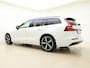 Volvo V60 T6 350pk AWD Plus Dark / 19'' / 360 Camera / Full-LED / Trekhaak / Harman&Kardon Audio / Elektr. Stoelen / ACC / BLIS / Getint glas / Stoel + Stuurw. Verwarming / Achterb. verwarming /