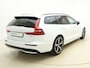 Volvo V60 T6 350pk AWD Plus Dark / 19'' / 360 Camera / Full-LED / Trekhaak / Harman&Kardon Audio / Elektr. Stoelen / ACC / BLIS / Getint glas / Stoel + Stuurw. Verwarming / Achterb. verwarming /
