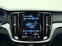 Volvo V60 T6 350pk AWD Plus Dark / 19'' / 360 Camera / Full-LED / Trekhaak / Harman&Kardon Audio / Elektr. Stoelen / ACC / BLIS / Getint glas / Stoel + Stuurw. Verwarming / Achterb. verwarming /