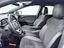 Volkswagen ID.5 Pro 77 kWh | Camera | IQ-Light | Navigatie | Stoelverwarming | 19'' | Keyless |