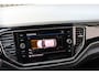 Volkswagen T-Roc 2.0 TSI 4Motion R 300PK (Panoramadak VirtualCockpit ACC BeatsSound Camera Keyless Full-Led 19InchLMV PrivacyGlass)
