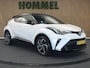 Toyota C-HR 2.0 Hybrid Bi-Tone - ORIGINEEL NEDERLANDSE AUTO - AFKOMSTIG VAN 1E EIGENAAR - 18 INCH LICHT METALEN VELGEN MET MICHELIN BANDEN - PARKEERASSISTENT - JBL AUDIO - DODEHOEK DETECTIE - PARKEERSENSOREN VOOR/ ACHTER - NAVIGATIE - STOELVERWARMING