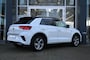 Volkswagen T-Roc 1.5 TSI 150PK R-LINE, Navi, Clima, Apple Carplay/ Android Auto, LED, etc.