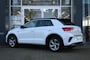 Volkswagen T-Roc 1.5 TSI 150PK R-LINE, Navi, Clima, Apple Carplay/ Android Auto, LED, etc.
