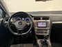Volkswagen Golf 1.0 TSI Connected Series PDC CAMERA CRUISE