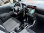 Citroën C3 Aircross Benzine *** Hele Mooie *** * Climate & Cruise Control * Stoelverwarming * Parkeersensoren * L.M. Velgen * Navigatie & Spotify  up to date via Apple Carplay / Android AUto Vingerhoets; Vierde Generatie Eersteklas Service. Al meer dan 100 jaar een begrip in de Brabantse Kempen.