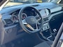 Volkswagen T-Cross 1.0 TSI Life / Parkeersensoren V+A / App Connect / Getint Glas / 17'' LMV / VW