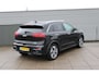 Kia Niro EV e-Niro DynamicPlusLine 64 kWh Navigatie / Stuur+Stoel Verw / Schuifdak / All-season banden
