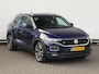 Volkswagen T-Roc 1.5 TSI Sport Business R 150PK DSG | Led | Panoramadak | Camera | Spiegelpakket | 19" Suzuka