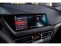 BMW 1-Serie 118i F40 Executive Edition Sport-Line | 1e eigenaar | Dakraam | BTW auto | LED | Sportstoelen | Sportstuur | 17 inch | Navi | Bluetooth | Cruise control | Climate control