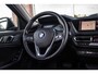 BMW 1-Serie 118i F40 Executive Edition Sport-Line | 1e eigenaar | Dakraam | BTW auto | LED | Sportstoelen | Sportstuur | 17 inch | Navi | Bluetooth | Cruise control | Climate control