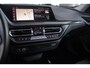 BMW 1-Serie 118i F40 Executive Edition Sport-Line | 1e eigenaar | Dakraam | BTW auto | LED | Sportstoelen | Sportstuur | 17 inch | Navi | Bluetooth | Cruise control | Climate control