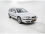 Volvo V70 R 2.5T Aut. 300pk/Schuifdak/Xenon/Carplay/Rijklaar!