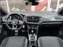 Volkswagen T-Roc 1.5 TSI Sport Automaat / Carplay / Navi / 18" LM / Adap. Cruise. / Parkeersensoren v+a