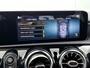 Mercedes-Benz A-klasse 160 Business Solution Luxury Ledkoplampen | MBUX augmented reality voor navigatie | Sfeerverlichting | Stoelverwarming voor | Achteruitrijcamera. Inclusief 24 maanden Mercedes-Benz Certified garantie voor Europa.