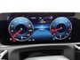 Mercedes-Benz A-klasse 160 Business Solution Luxury Ledkoplampen | MBUX augmented reality voor navigatie | Sfeerverlichting | Stoelverwarming voor | Achteruitrijcamera. Inclusief 24 maanden Mercedes-Benz Certified garantie voor Europa.