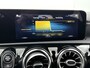 Mercedes-Benz A-klasse 160 Business Solution Luxury Ledkoplampen | MBUX augmented reality voor navigatie | Sfeerverlichting | Stoelverwarming voor | Achteruitrijcamera. Inclusief 24 maanden Mercedes-Benz Certified garantie voor Europa.