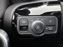 Mercedes-Benz A-klasse 160 Business Solution Luxury Ledkoplampen | MBUX augmented reality voor navigatie | Sfeerverlichting | Stoelverwarming voor | Achteruitrijcamera. Inclusief 24 maanden Mercedes-Benz Certified garantie voor Europa.