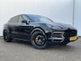 Porsche Cayenne Coupé 3.0 E-Hybrid PHEV 360° Pano SportChrono Luchtvering Bose Carplay Leer Memory UITSTRALING!