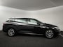 Renault Megane Estate 1.3 TCe 140 Techno | Climate control | Camera | Trekhaak | AppleCarplay AndroidAuto | LED koplampen | All season banden | Navigatie |