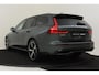 Volvo V60 T8 PLUG-IN HYBRID AWD ULTRA PERFORMANCE ED. DARK -PANO.DAK|BOWERS&WILKINS|GEVENT.LEDER+MASSAGE|360°CAM|HEAD-UP DISP.|PRIVACY.GLAS|POLESTAR|19"