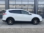 Toyota RAV4 2.5 Hybrid AWD AUTOMAAT Style NAVI | CLIMATE CONTROL | ACHTERUITRIJCAMERA | STOELVERWARMING | LED AFN TREKHAAK | PARKEERSENSOREN V+A | 18 INCH LMV