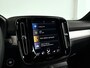 Volvo XC40 T4 Plug-in hybrid Plus Dark | Parkeercamera | Stoel- en Stuurverwarming | Trekhaak