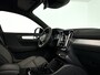 Volvo XC40 T4 Plug-in hybrid Plus Dark | Parkeercamera | Stoel- en Stuurverwarming | Trekhaak