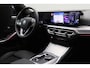 BMW 3-Serie Touring 320e 2023 | Connected Services | Carplay | DAB Radio | Stuurverwarming | Adaptive Cruise Control | Boekjes | Keyless 2 Sleutels | Elektrische Trekhaak & Achterklep | Navigatie | Stuurwiel Bediening